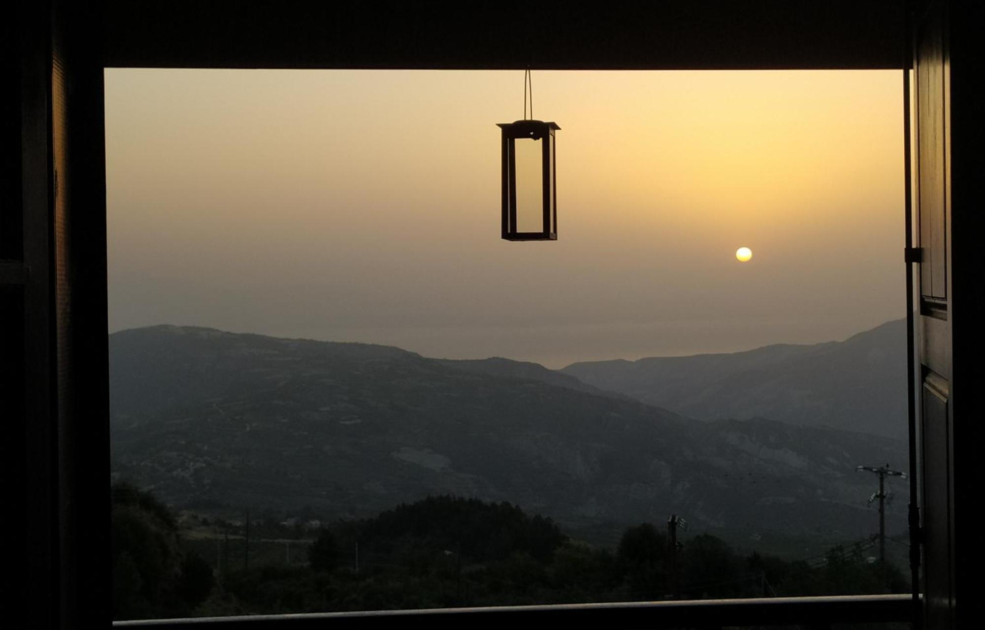 Hotel Ξενώνας Λίκνο Synikia Mesi Trikalon Exteriér fotografie